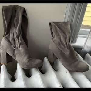 Over-the-knee high grey suede boots